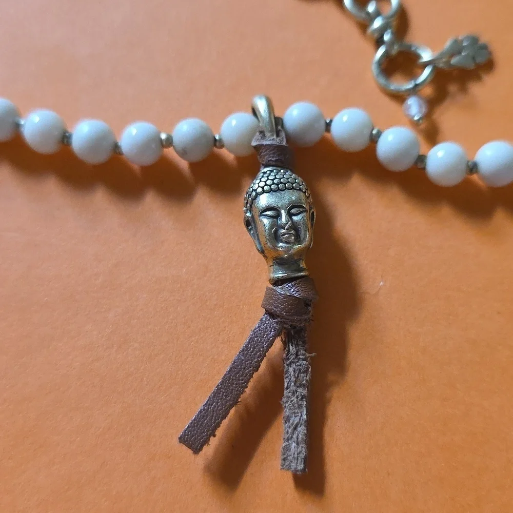 Lucky BRAND Women's Buddha Beaded Necklace Gold 211- Measuring 31.5" - Picture 5 of 7